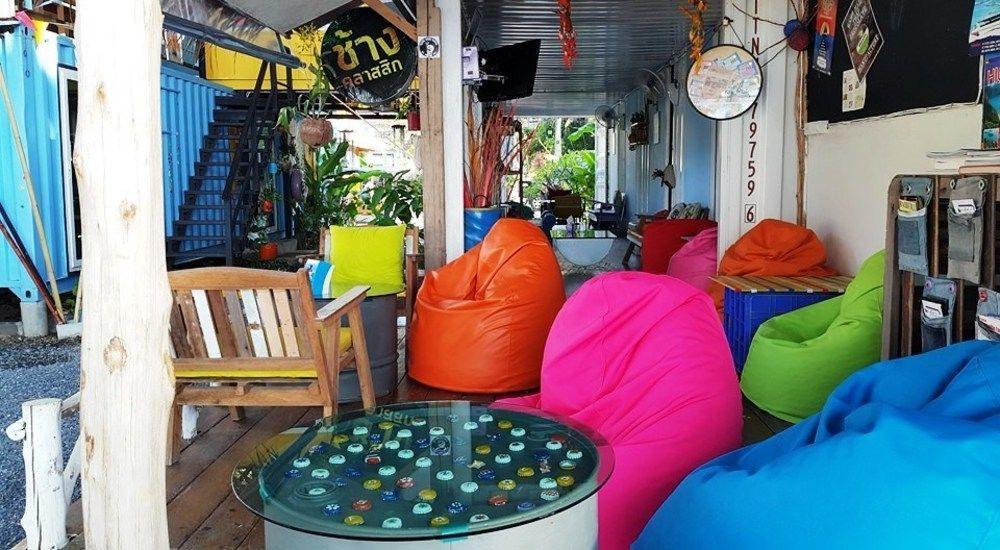 Think & Retro Cafe Lipa Noi Samui Hostel Exterior photo